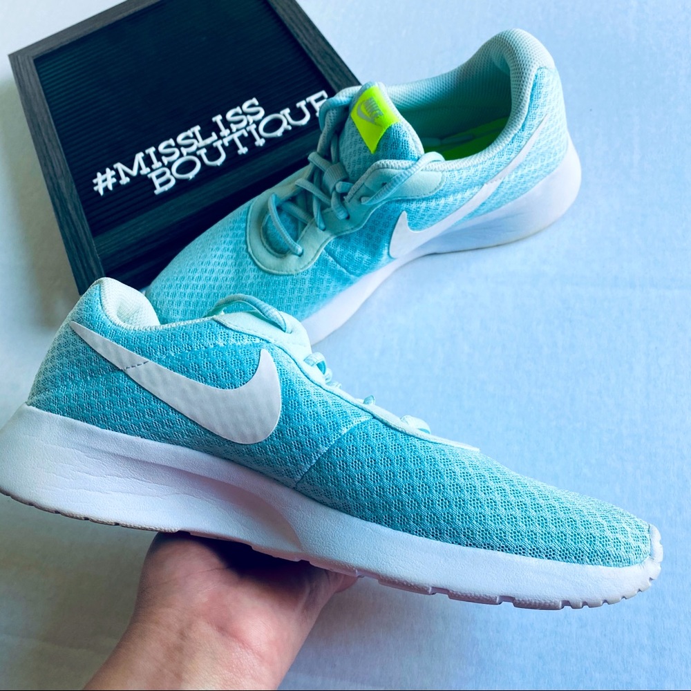 Tiffany Blue Nike's Size 8.5